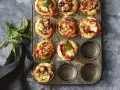 Co można zrobić z ciasta na pizzę? 10 kreatywnych przepisów na przekąski