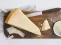 Gdzie kupić parmezan w Polsce? Najlepsze miejsca i oferty