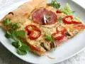 Jak zrobić pizzę w domu - proste przepisy, które zachwycą smakami