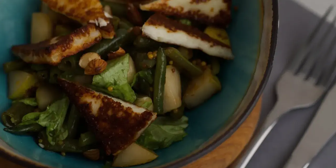 Czy w ciąży można jeść ser halloumi? Bezpieczne przygotowanie i ryzyka