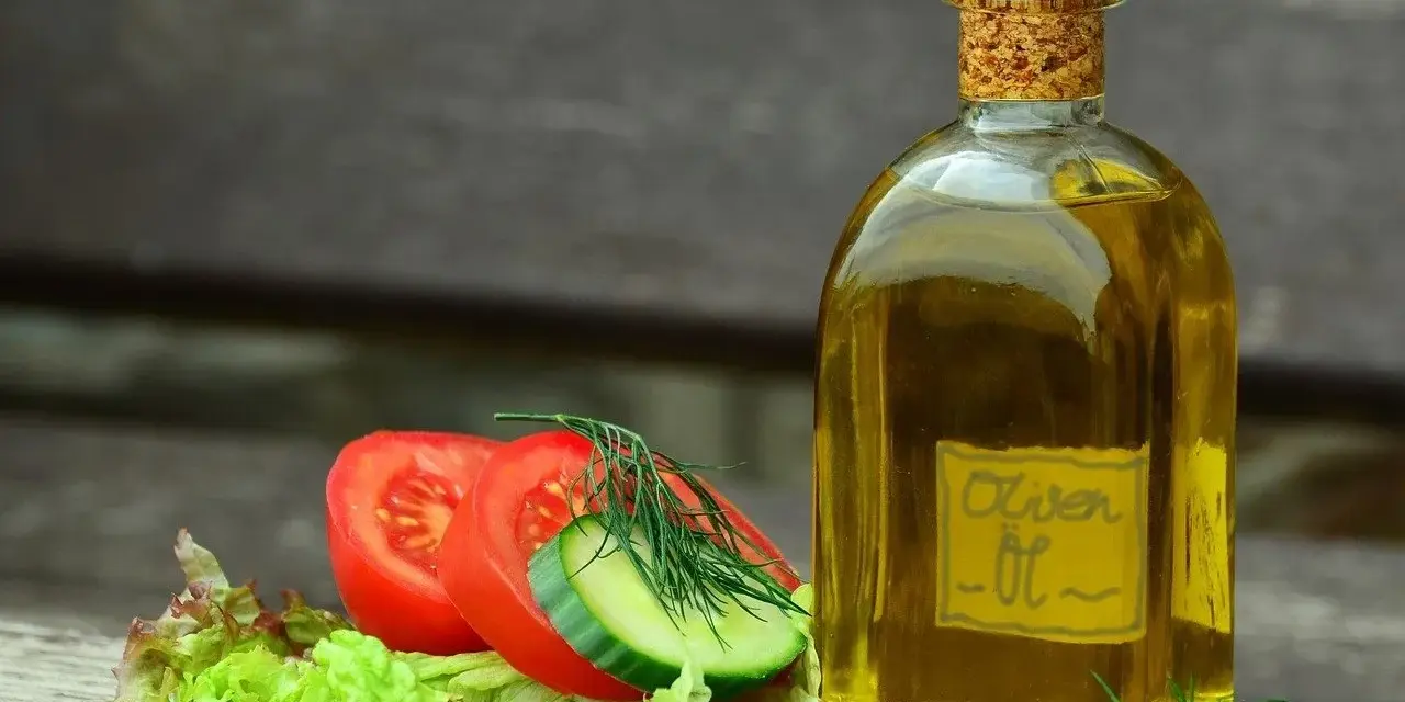 Ile kcal ma oliwa z oliwek? Zaskakujące wartości kaloryczne!