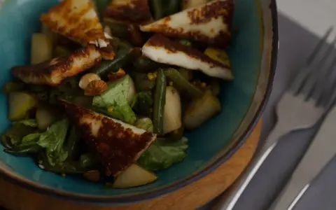 Czy w ciąży można jeść ser halloumi? Bezpieczne przygotowanie i ryzyka