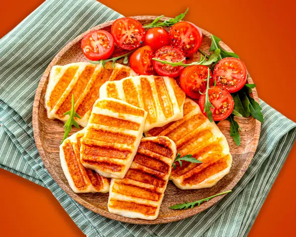 Grillowany ser halloumi z czym podawać - najlepsze połączenia smakowe