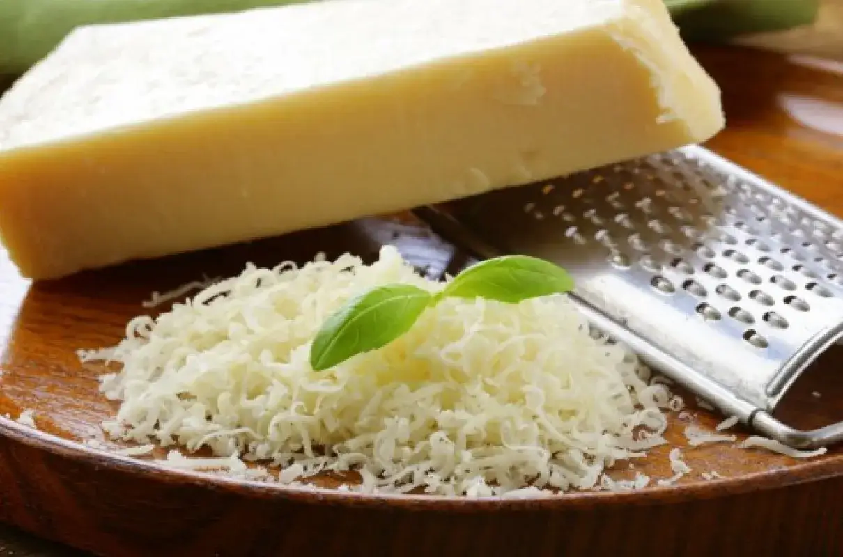 Zdjęcie Jak zrobić parmezan w domu - prosta receptura krok po kroku